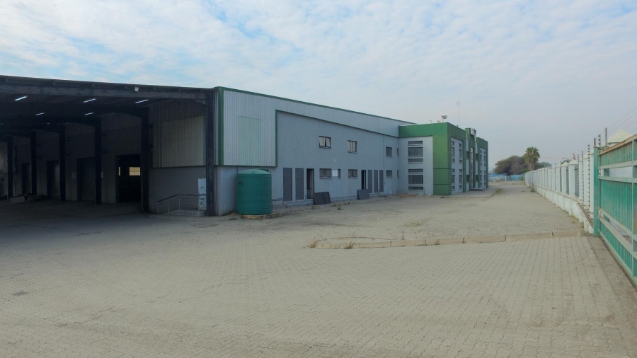 To Let Commercial Property for Rent in Rustenburg Industrial North West